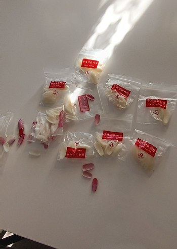 Beyaz Takma Tırnak Seti - Görsel 3