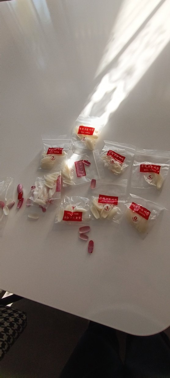 Beyaz Takma Tırnak Seti - Görsel 3