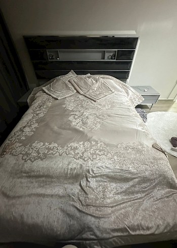 Nakışlı Bej Gri Yatak Örtüsü - Görsel 4