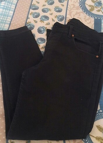 42 beden erkek pantalonu 