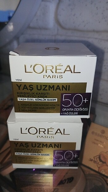 L'Oreal Paris Yaş Uzmanı