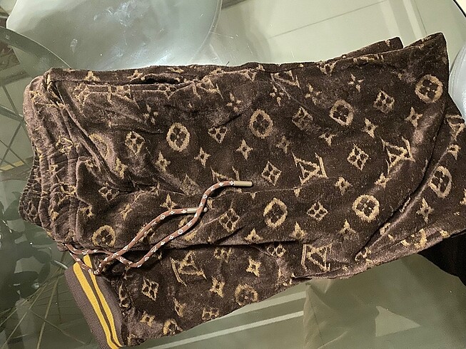 Louis Vuitton Louıs vuıtton kadife orjinal altı