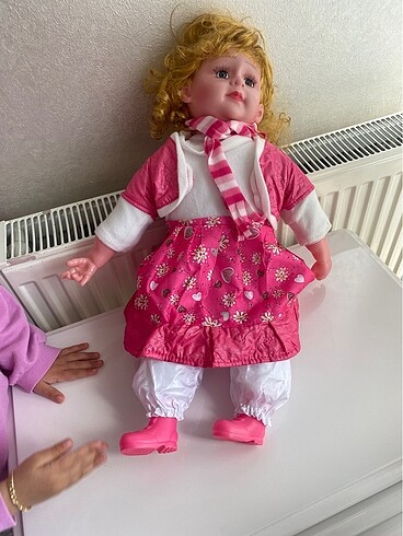 Beden Şarkı söyleyen bebek