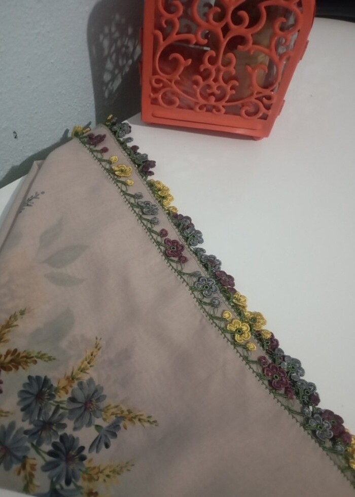 Cenk   pudra renk çiçekli fıstık oyalı yazma - Görsel 5