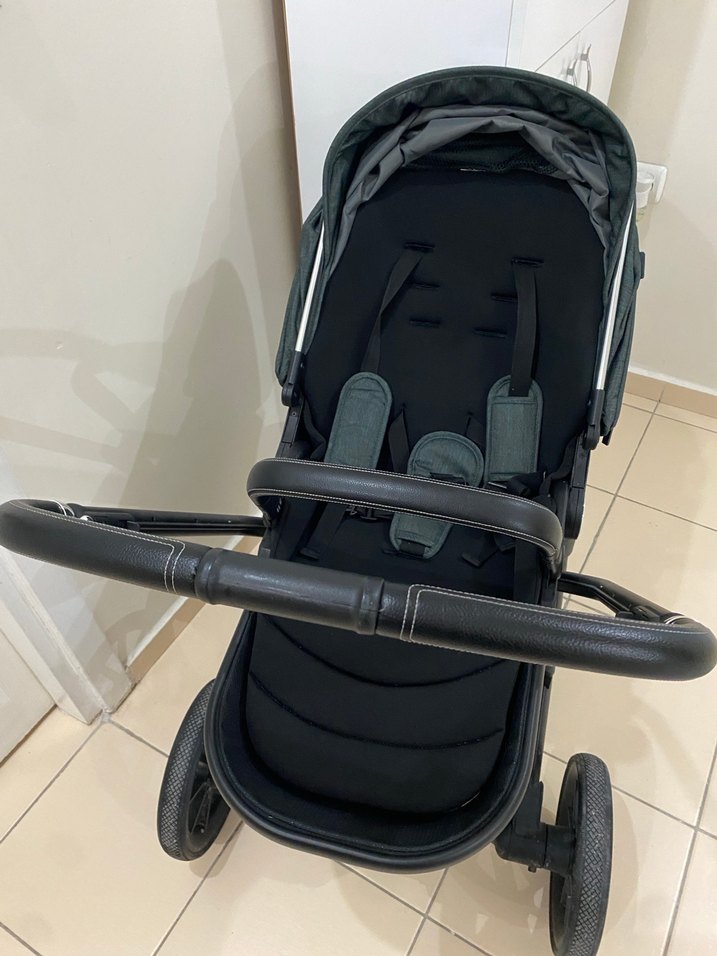 Siyah ve Gri Bebek Arabası - Görsel 4