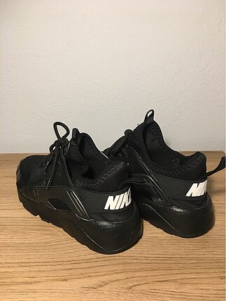 Nike siyah spor ayakkabı