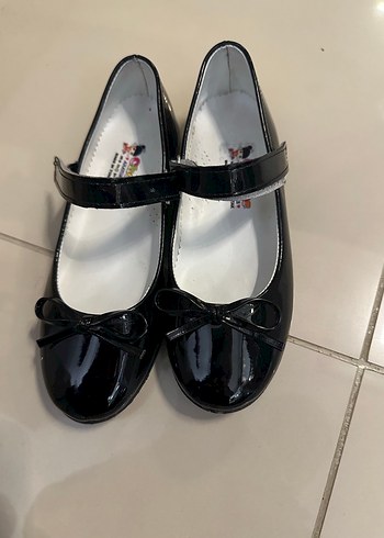 Kız Çocuk Siyah Rugan Tokalı Babet - Görsel 3