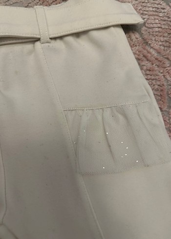 Kemerli Beyaz Kız Pantolonu - Görsel 8