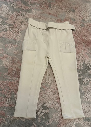 Kemerli Beyaz Kız Pantolonu - Görsel 7