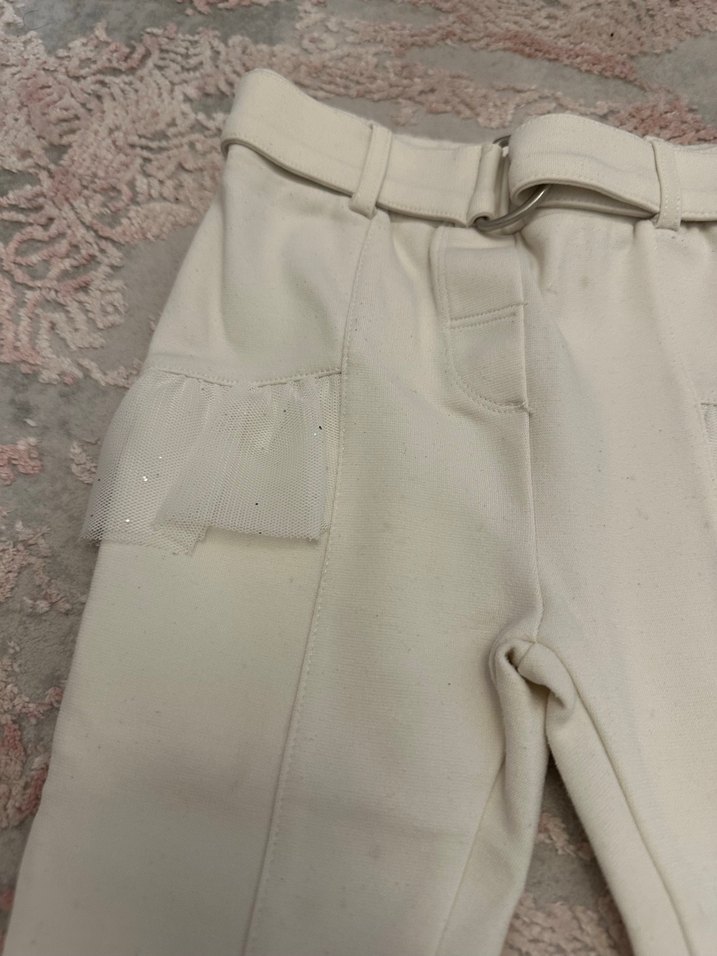 Kemerli Beyaz Kız Pantolonu - Görsel 5