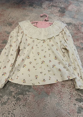Dantel Yaka Çiçek Desenli Kız Bluzu - Görsel 2