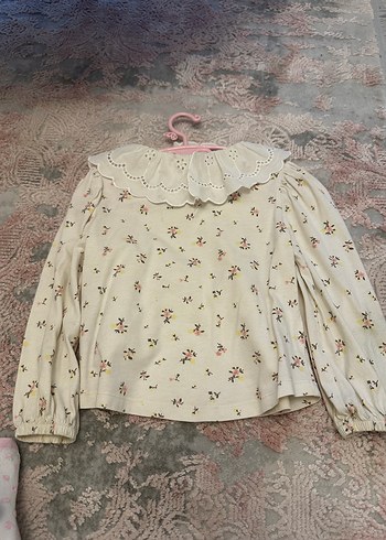 Dantel Yaka Çiçek Desenli Kız Bluzu - Görsel 9