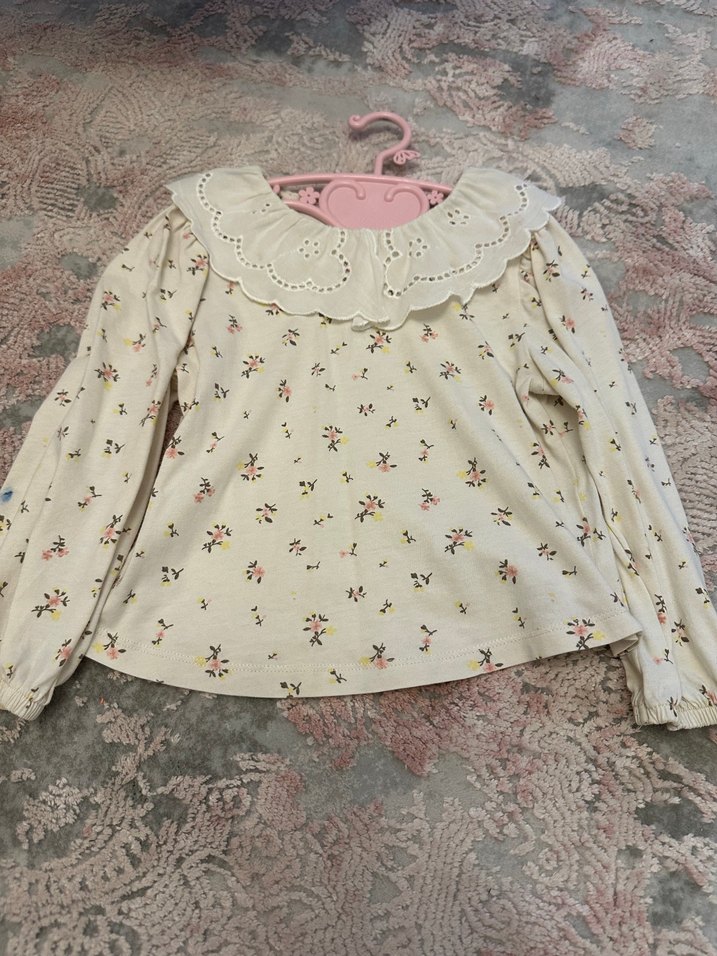 Dantel Yaka Çiçek Desenli Kız Bluzu - Görsel 2