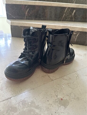 Siyah rugan kız çocuk bot - Görsel 6