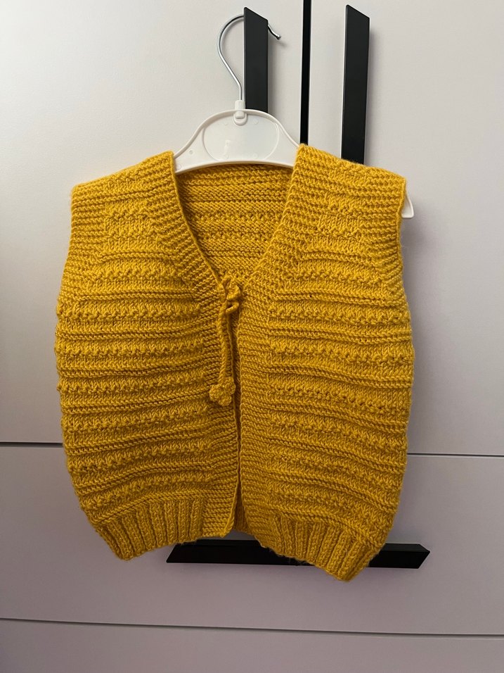 Kız Çocuk Sarı Örgü Süveter V Yaka - Görsel 4