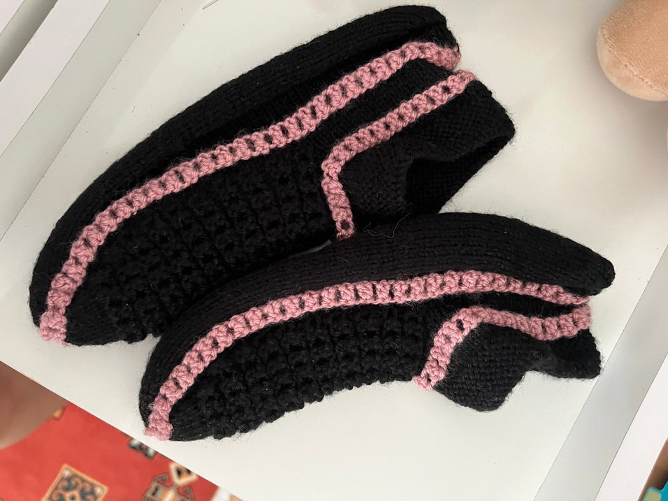 Koyu Pembe Triko Kız Ev Terliği - Görsel 3