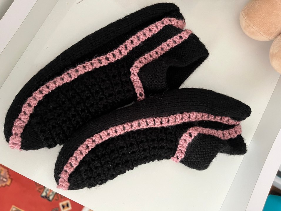 Koyu Pembe Triko Kız Ev Terliği - Görsel 2