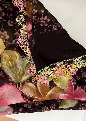 Dantel Detaylı Çok Renkli Kadın Eşarp - Görsel 2