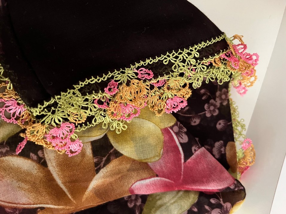 Dantel Detaylı Çok Renkli Kadın Eşarp - Görsel 3