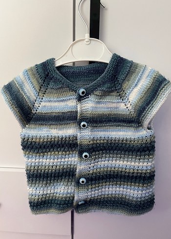 Erkek Çocuk Gri Triko Düğmeli Yelek - Görsel 3