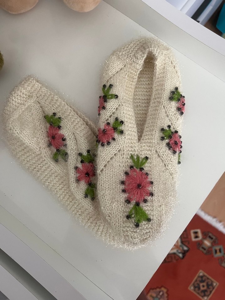 Nakışlı Örgü Kadın Terlik - Görsel 2