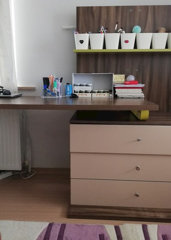 Beden Çalışma, ofis masası