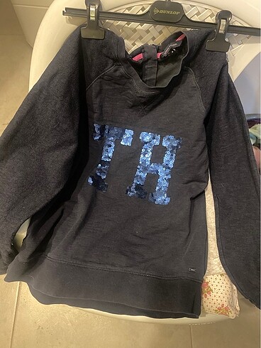 Tommy hilfiger sweatshirt