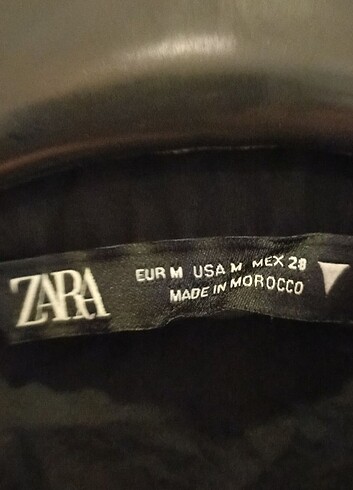 28 Beden siyah Renk Zara 28 beden