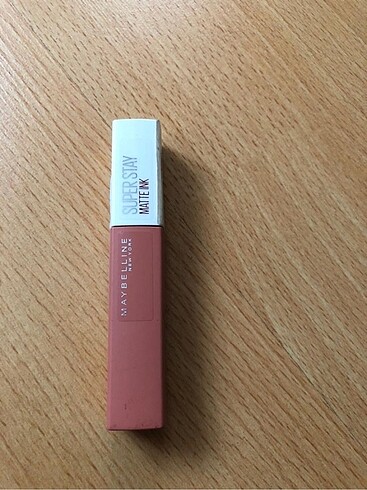 Maybelline New York süper stay kalıcı likit mat ruj 60 numara