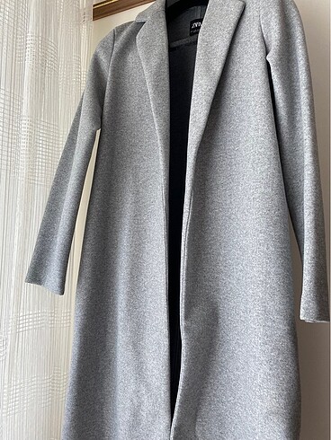 Zara kaban hiç giyilmedi sıfır üründür 95 cm uzunluk