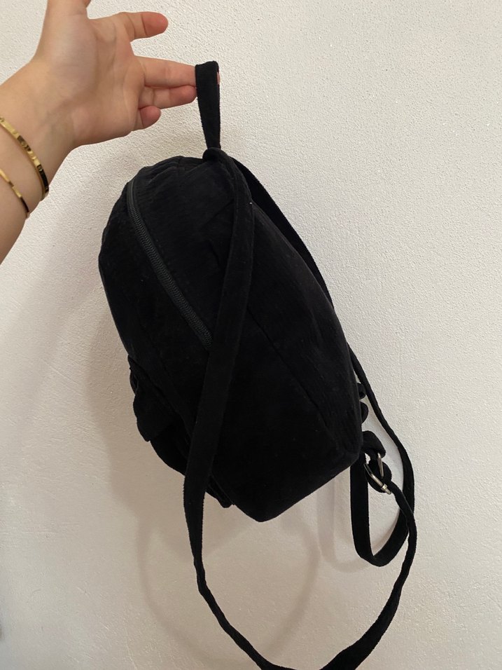 Siyah Kadın Süet Sırt Çantası - Görsel 3