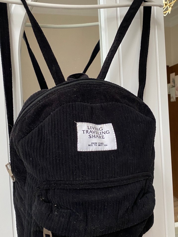 Siyah Kadın Süet Sırt Çantası - Görsel 2