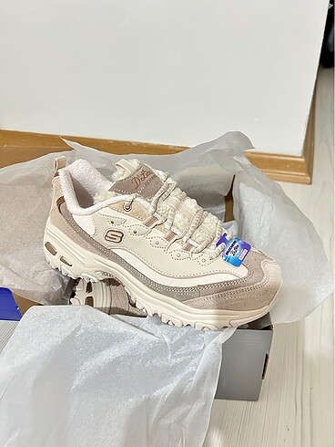 Skechers dlites
