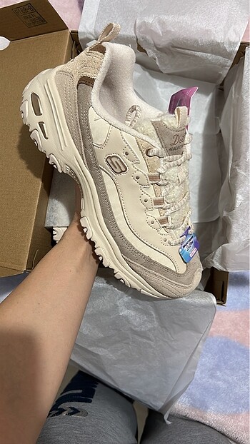 37,5 Beden Skechers Dlites