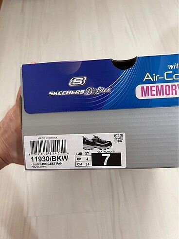 39 Beden Skechers biggest fan