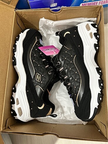 Skechers dlites glmaour elimde kalmadı