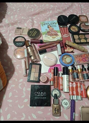 Beden Note rival flormar newwell pastel golden rose