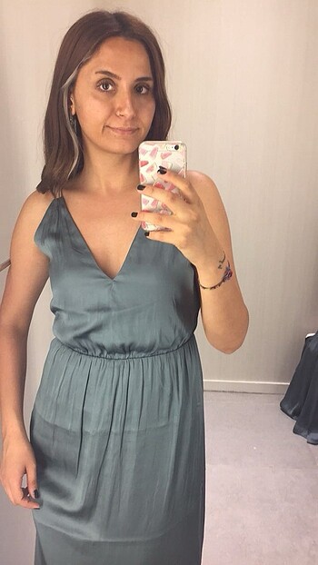H&M saten albise
