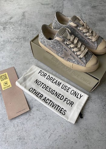 Golden Goose VStar2
