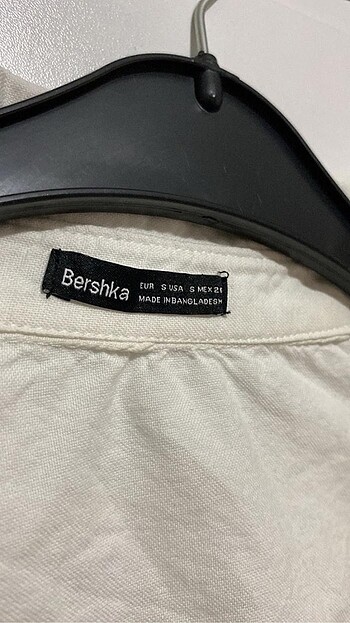 s Beden Bershka crop gömlek
