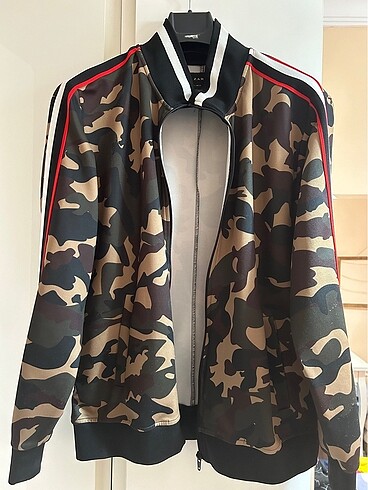 Zara Sweet L
