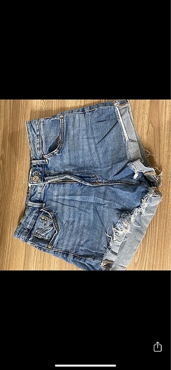 stradivarius kot şort