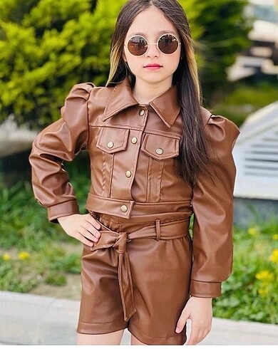 Milk Makeup Kız çocuk deri şortlu takım