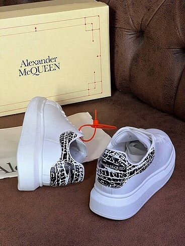 38 Beden Alexander Mcqueen ????????