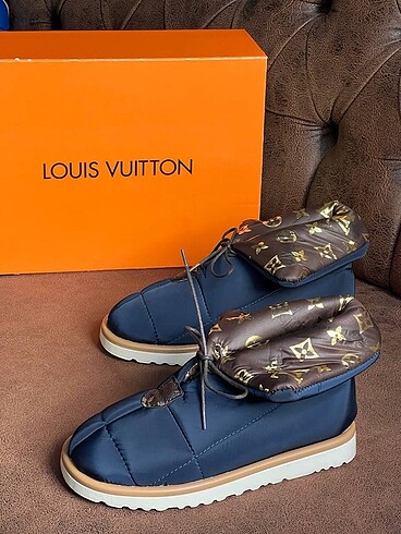 39 Beden Louis Vuitton ???????? Water Proff ? New Season ???? With Origin