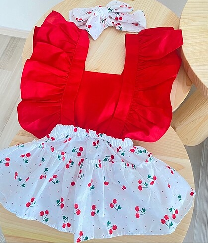 Diğer Kız bebek tulum ve bandana