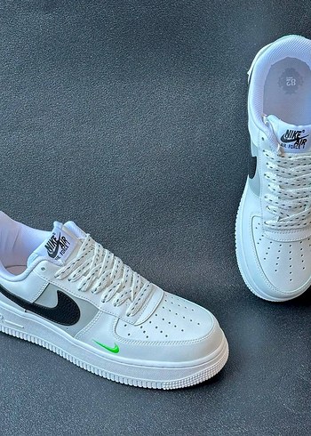 Nike Air Force 1 Beyaz Sneaker