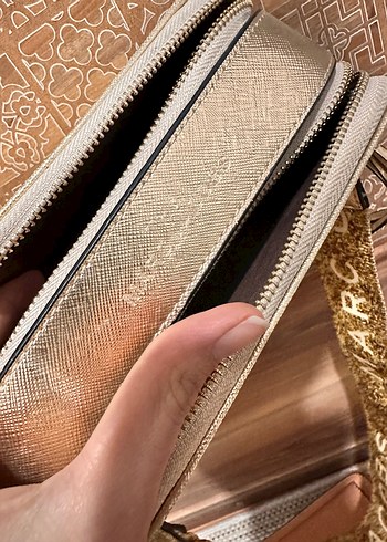 Altın Renkli uzun askı Detaylı Deri Çanta - Görsel 4