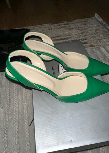 Yeşil Tokalı Stiletto Topuklu Kadın Ayakkabı - Görsel 2