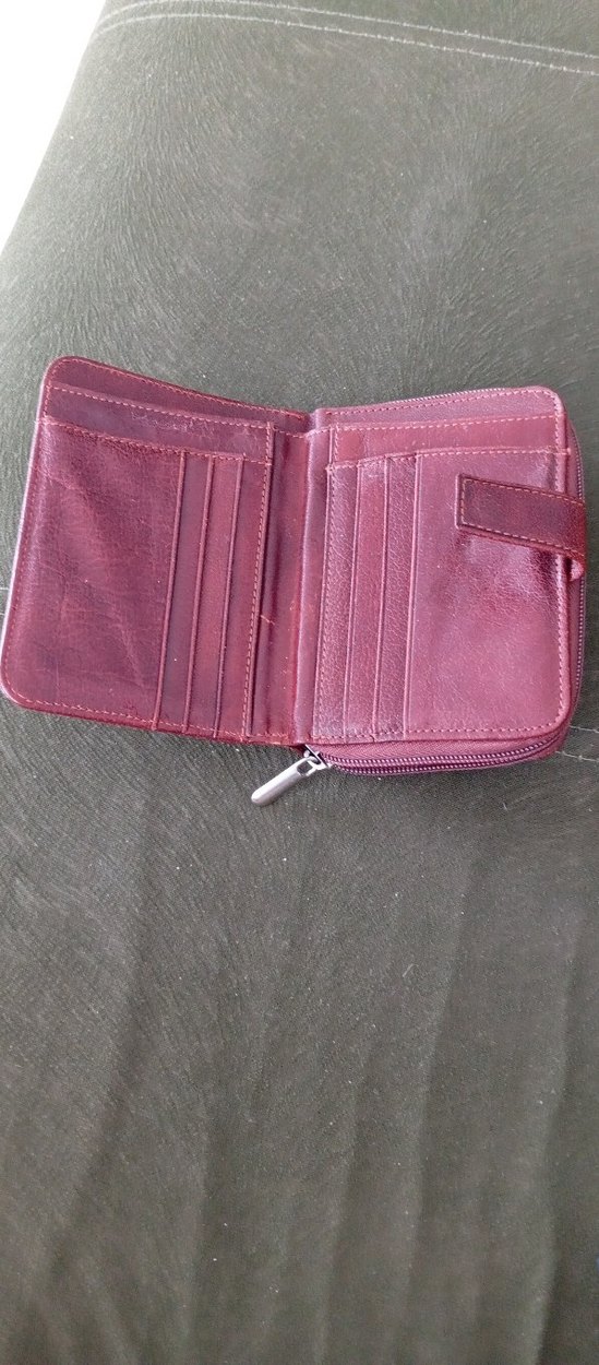 Parlak Kahverengi Minimalist Erkek Cüzdanı va kadın - Görsel 3